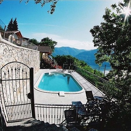 Case Bellissime Tronzano Lago Maggiore Exterior photo